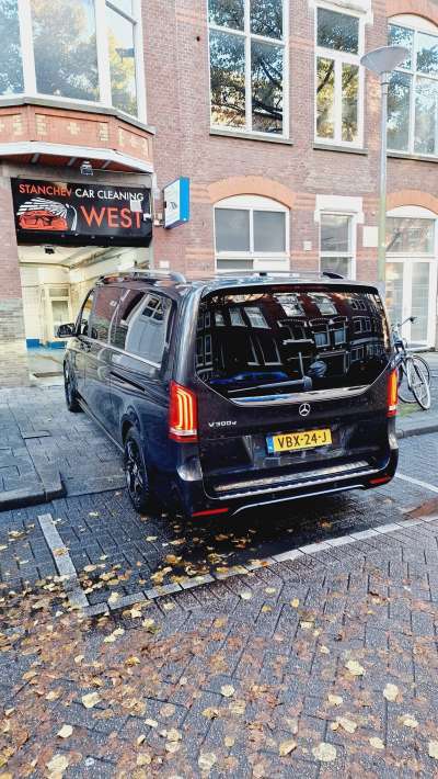 Verzorgde details tot aan de achterzijde (9)